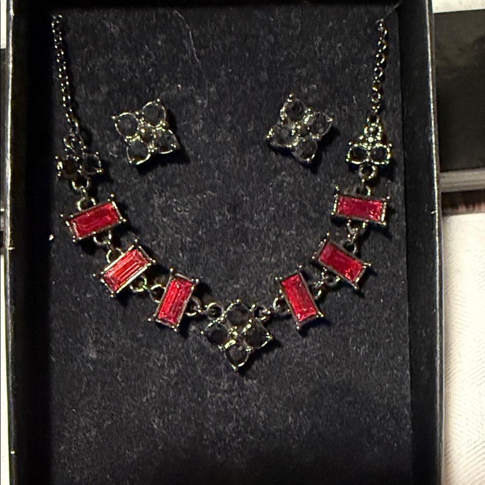 NIB Elegant Red and Silver Necklace and Earring Set